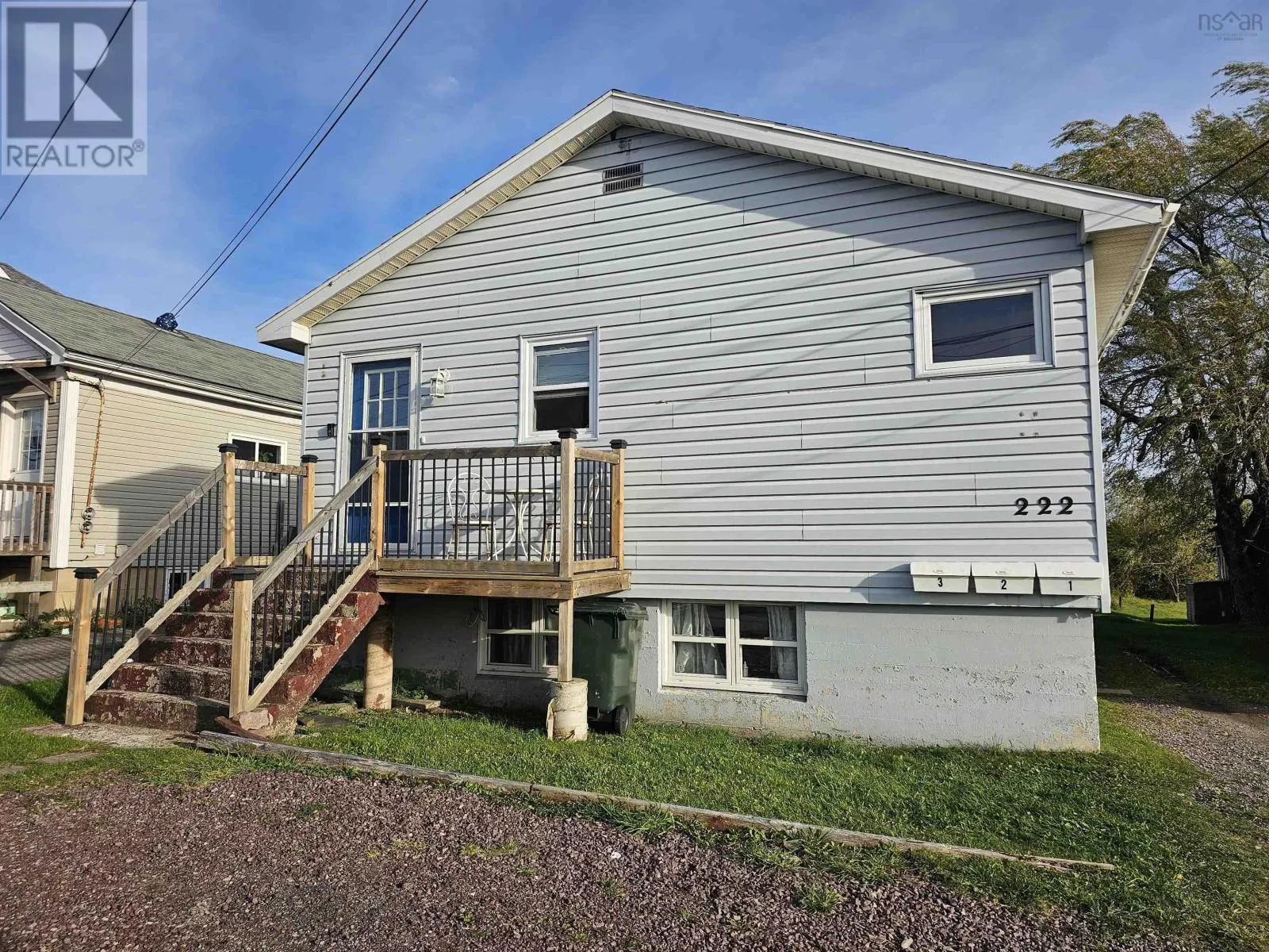220 Lorne Street