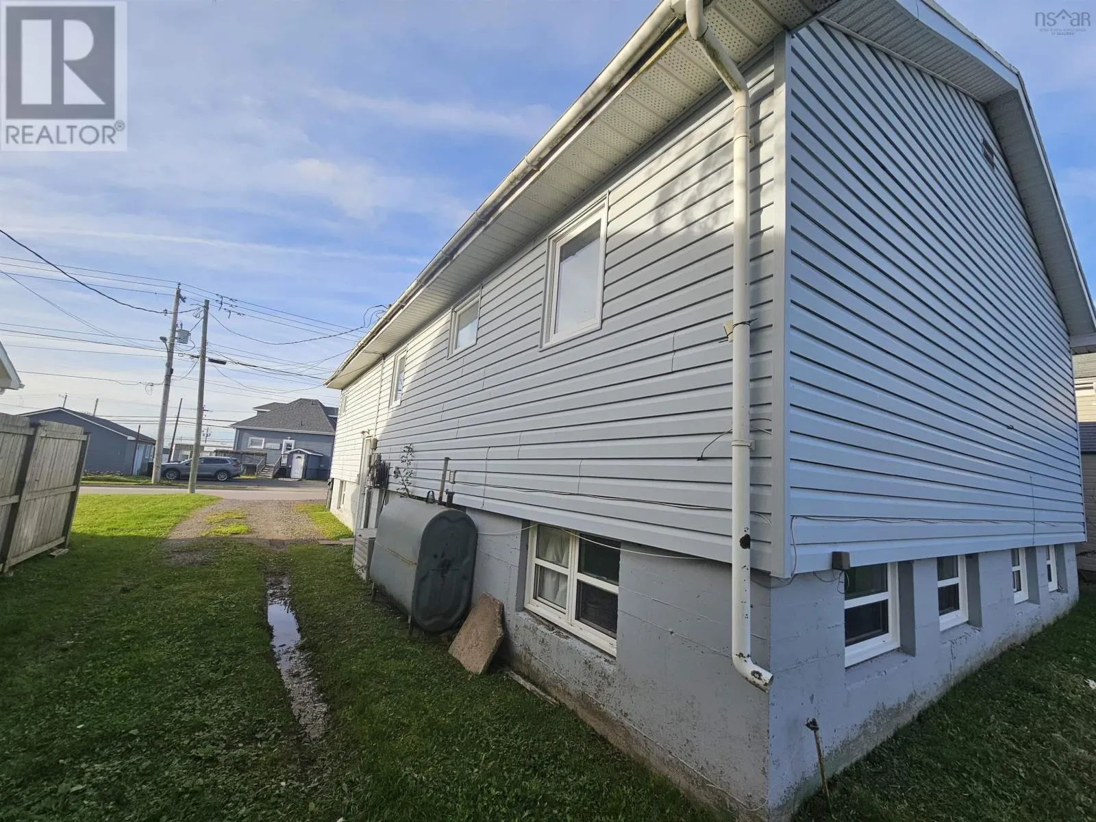 220 Lorne Street