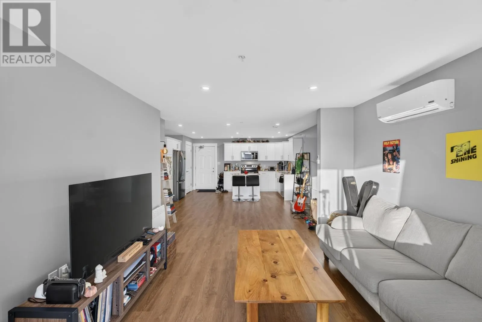 401 24 GILBERT Drive