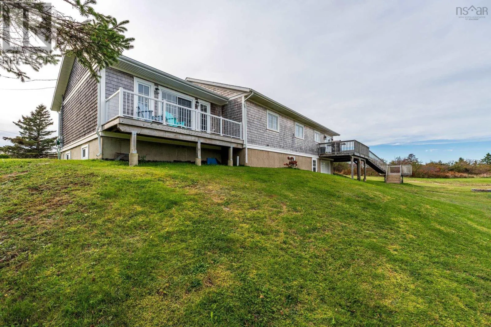 63 Dixon Road