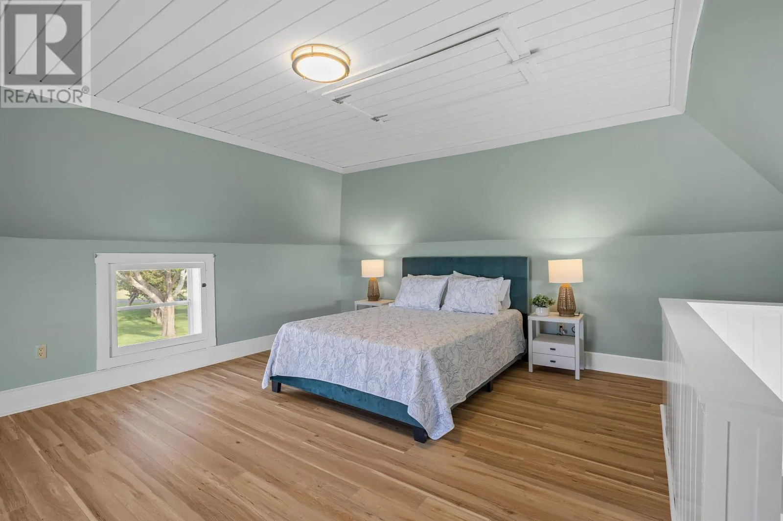 545 St. Andrews Point Road