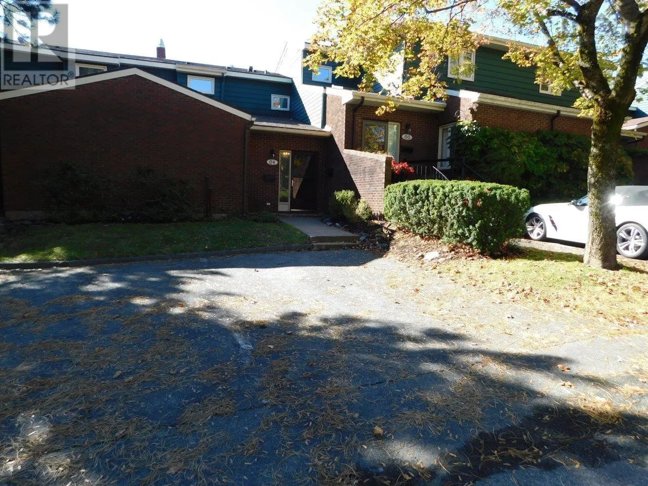 64 Braemount Drive