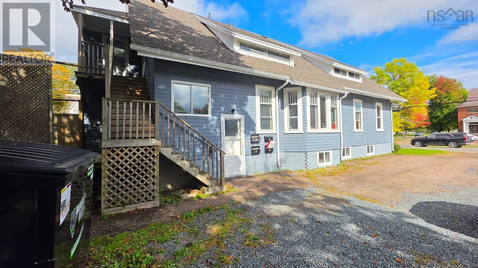 104 Lorne Avenue
