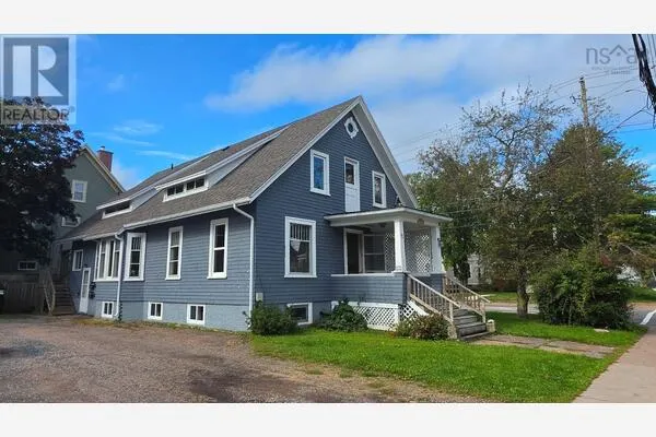 104 Lorne Avenue