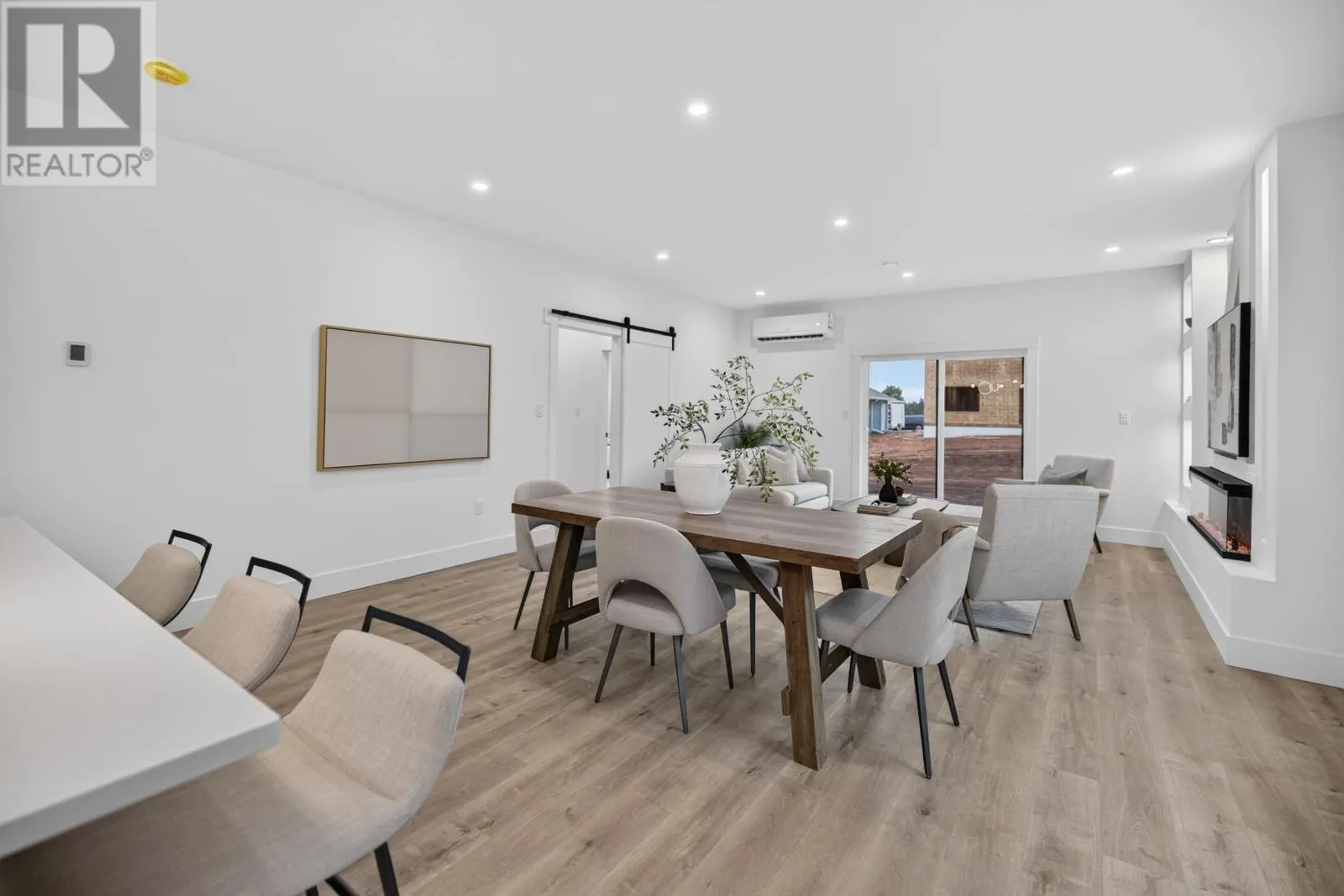 185 Rogerson Street