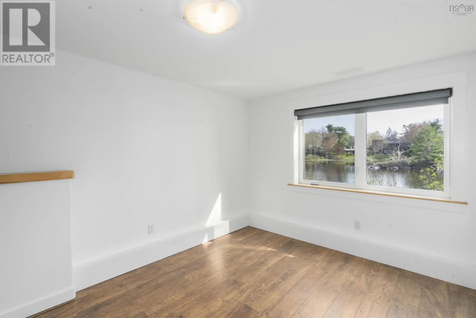 24 Birchview Drive