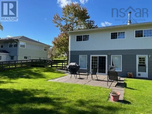 14 Hillside Drive