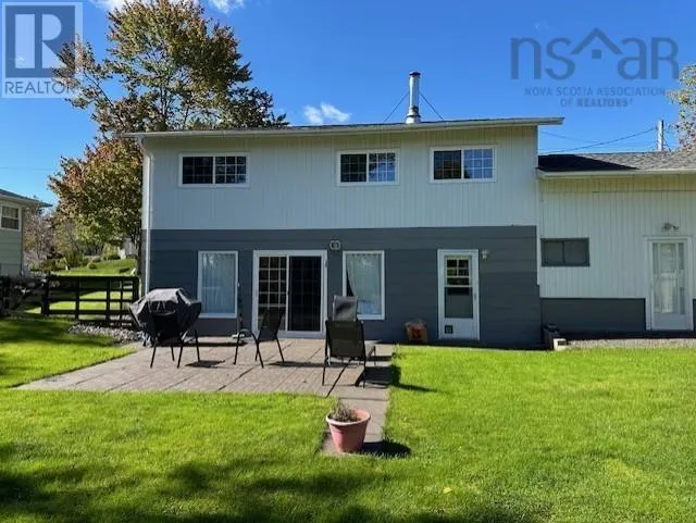 14 Hillside Drive