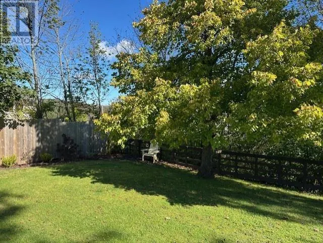 14 Hillside Drive