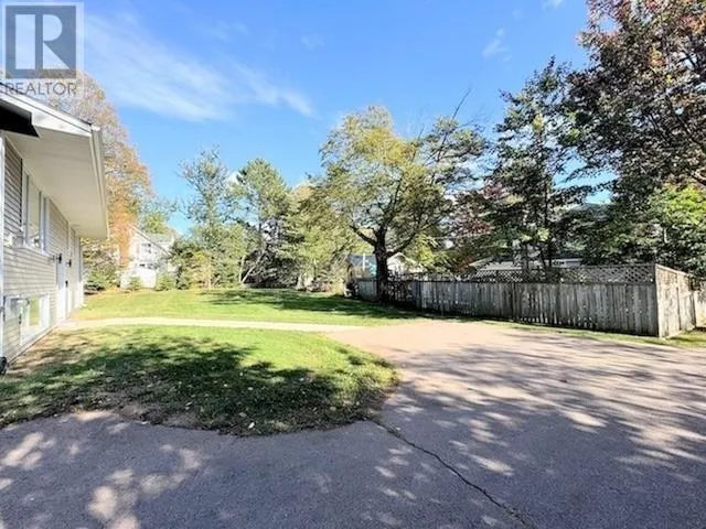 123 Parkside Drive