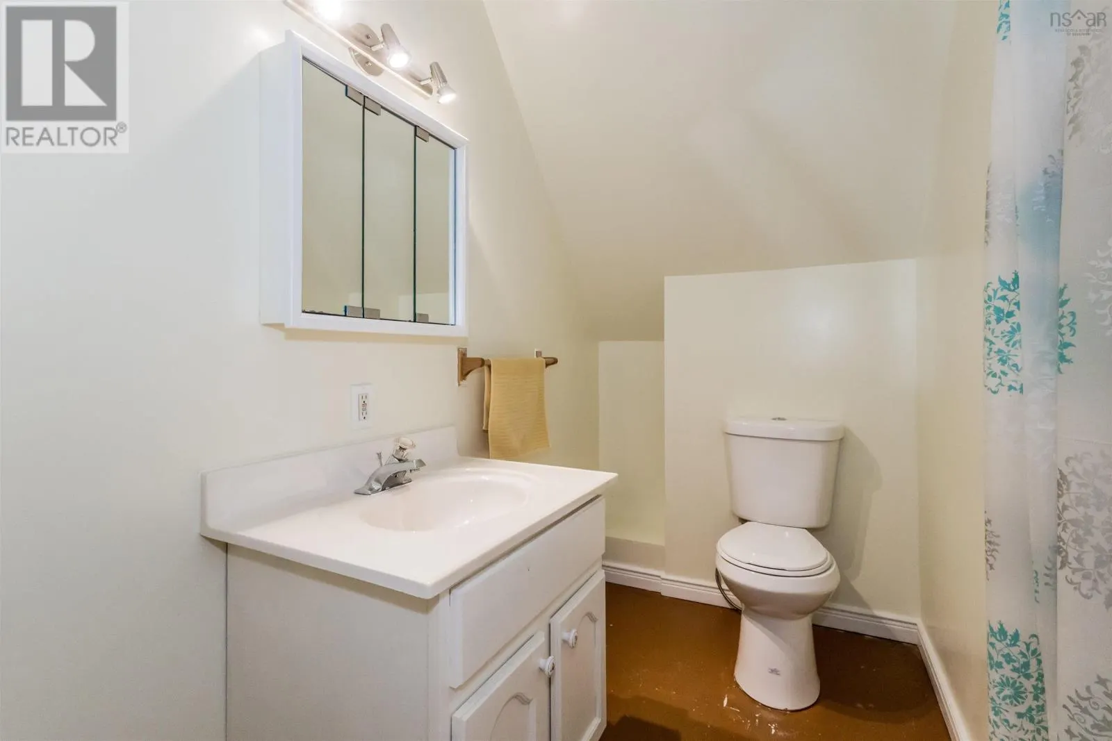 13 Lawrencetown Lane