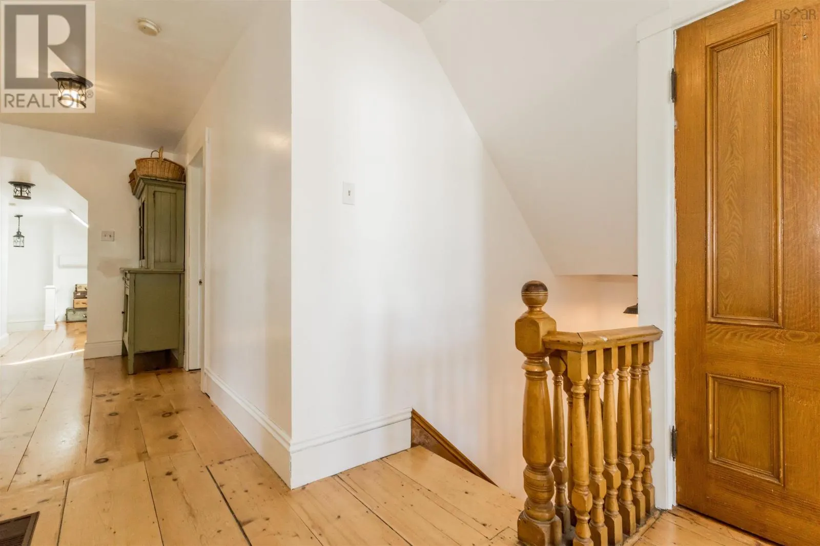 13 Lawrencetown Lane