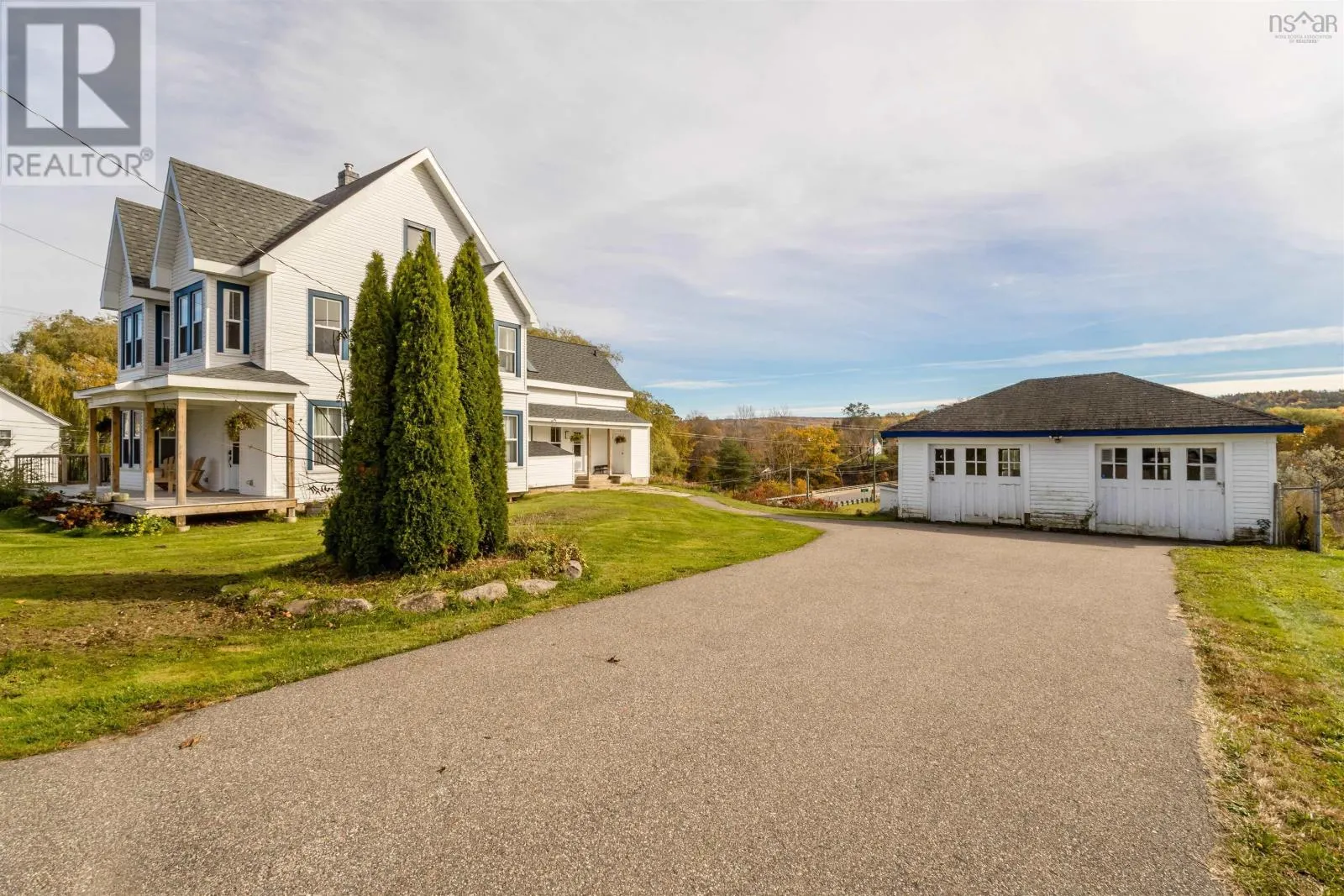 13 Lawrencetown Lane