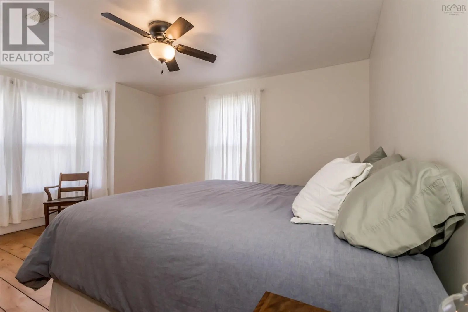 13 Lawrencetown Lane