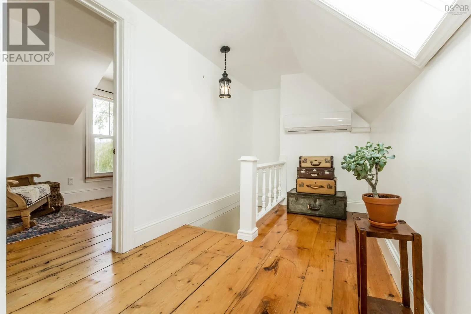 13 Lawrencetown Lane
