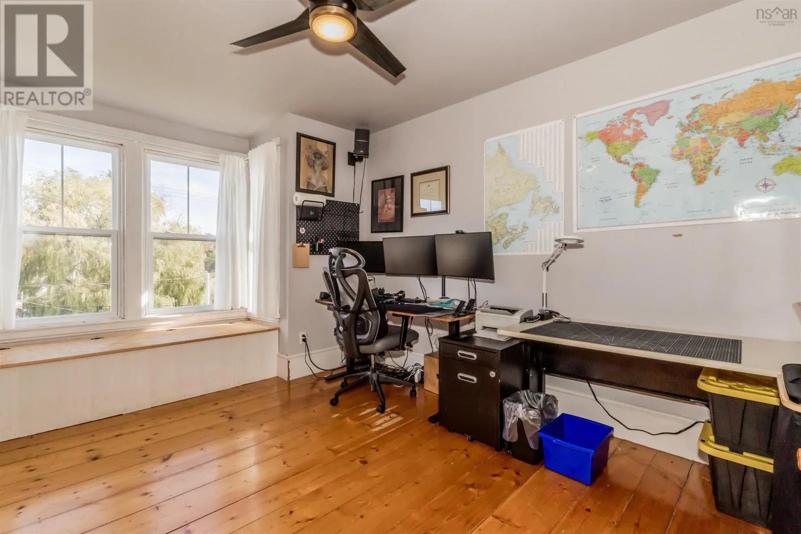 13 Lawrencetown Lane