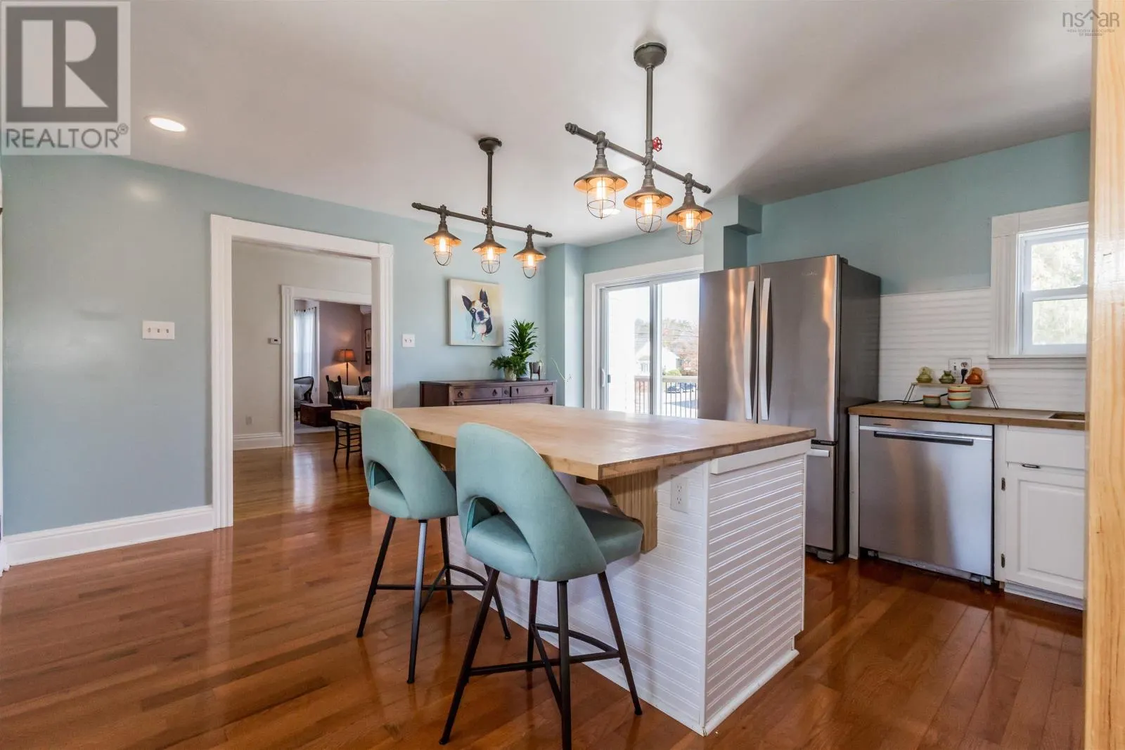 13 Lawrencetown Lane