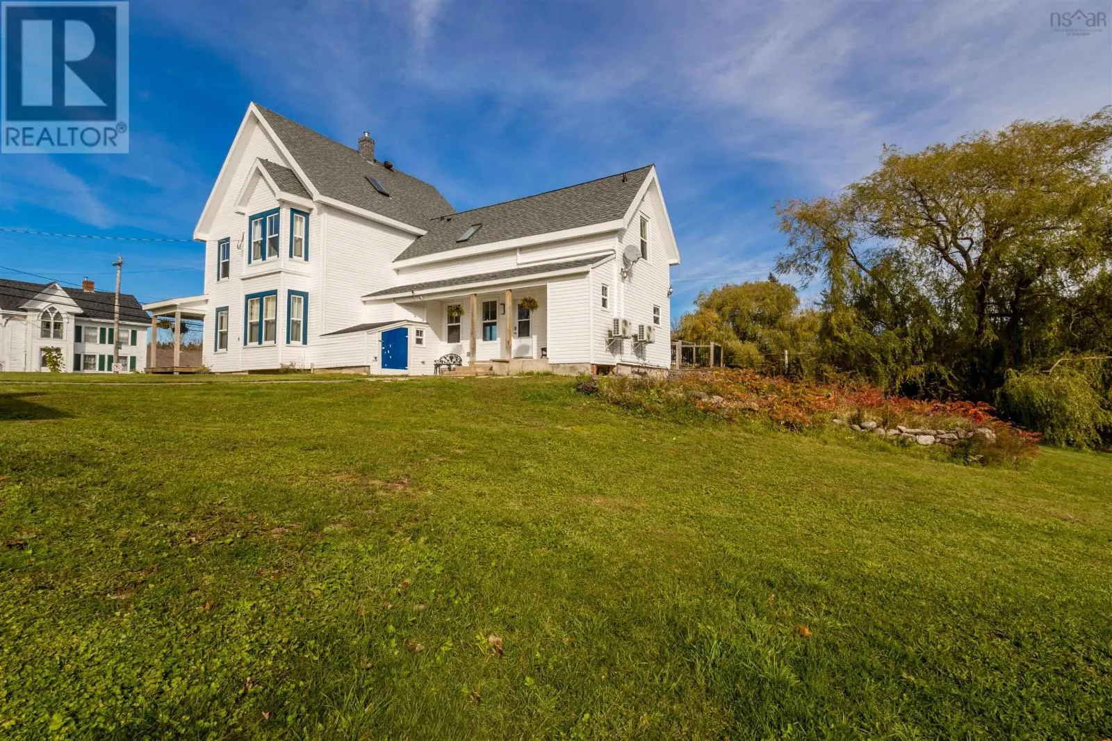 13 Lawrencetown Lane