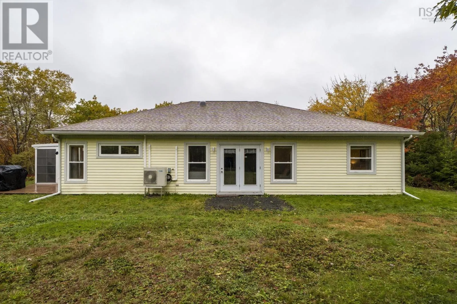 40 Hawkins Drive