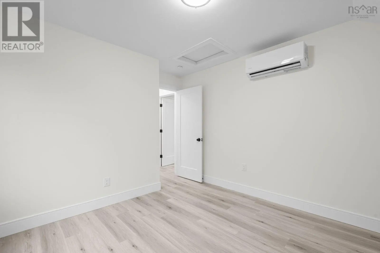 534 St. Margaret's Bay Road