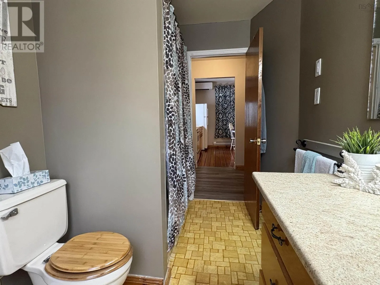 5170 Stellarton Trafalgar Road
