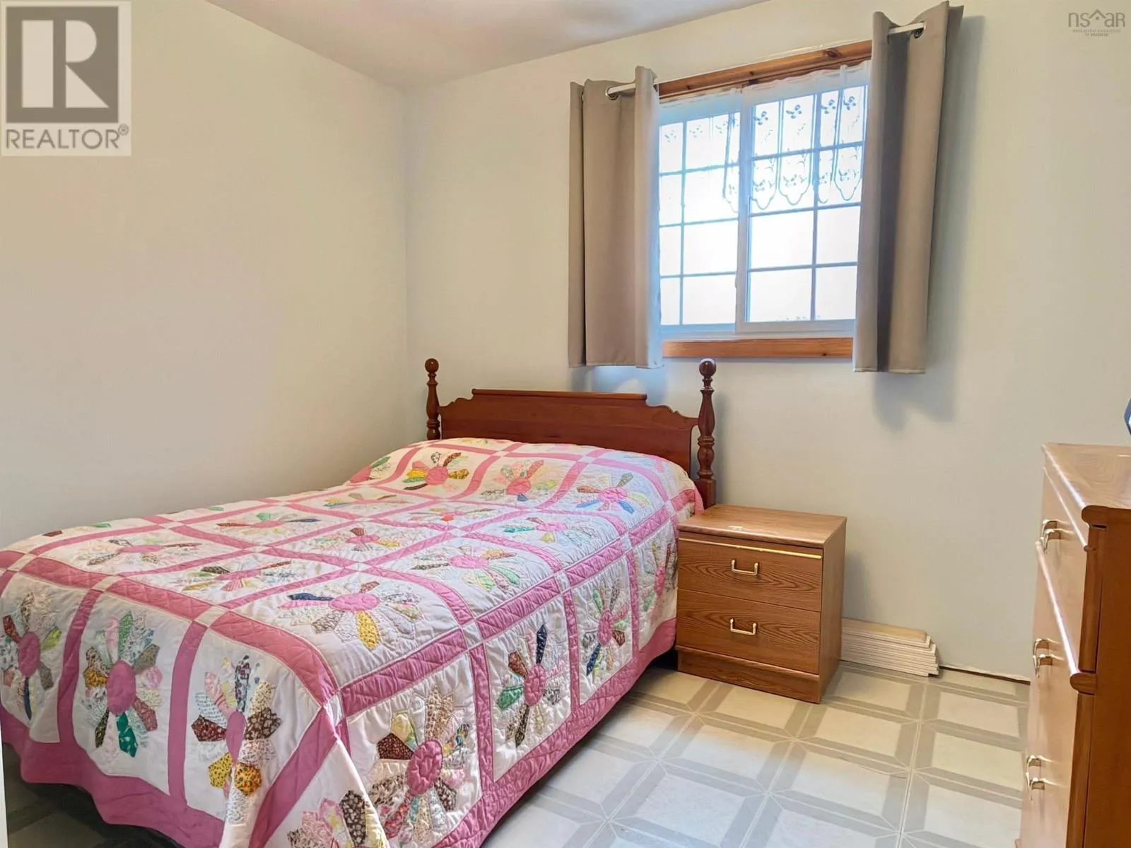 657 North Kemptville Road