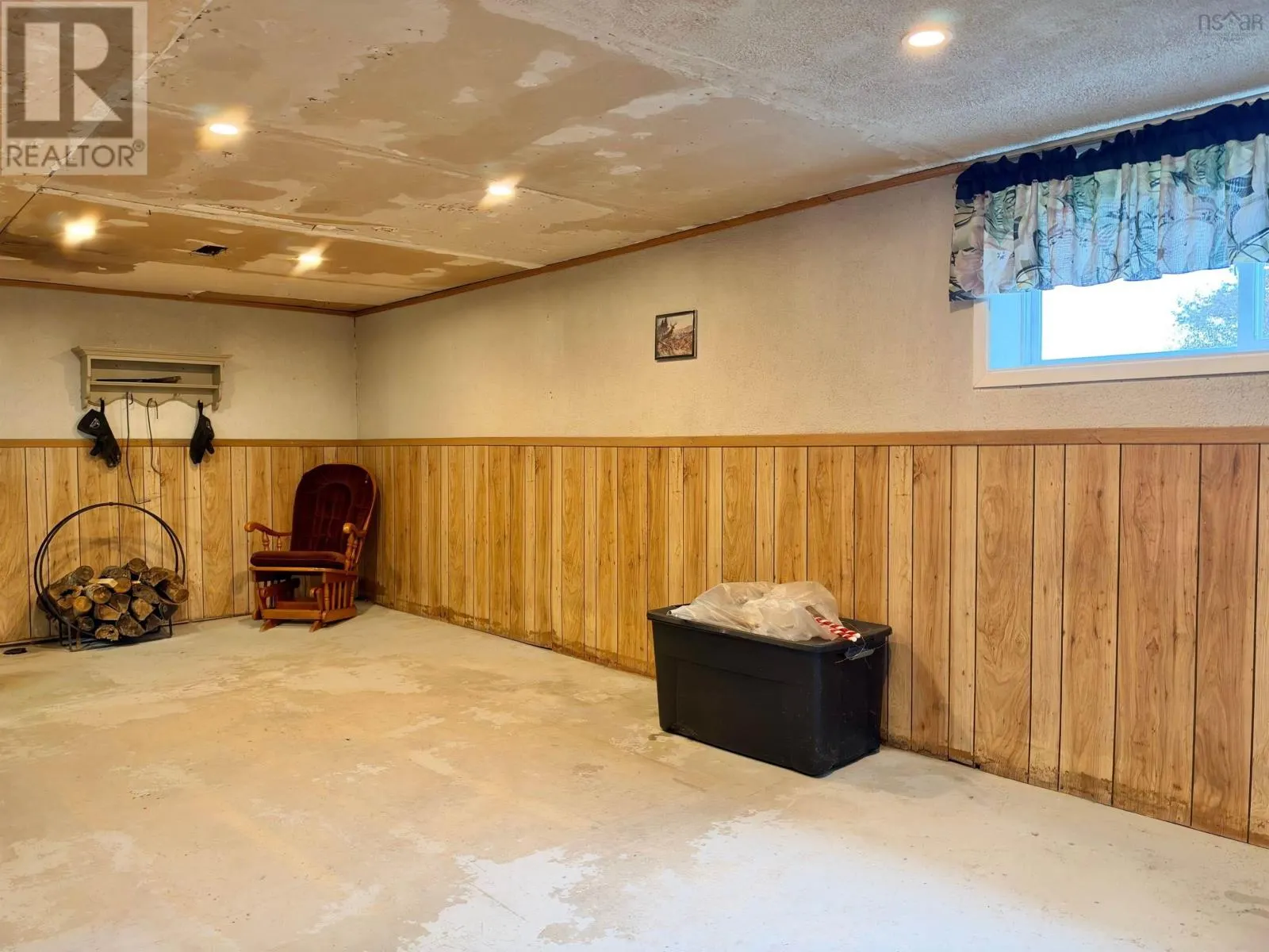 657 North Kemptville Road