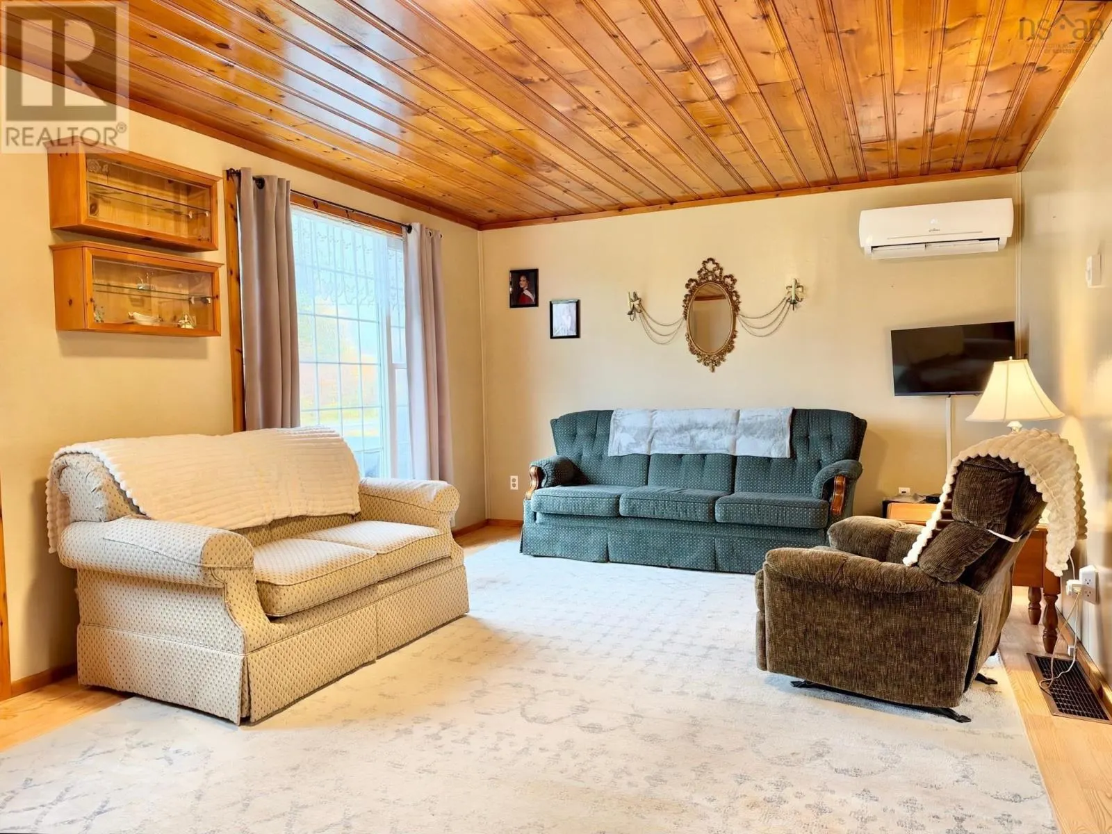 657 North Kemptville Road