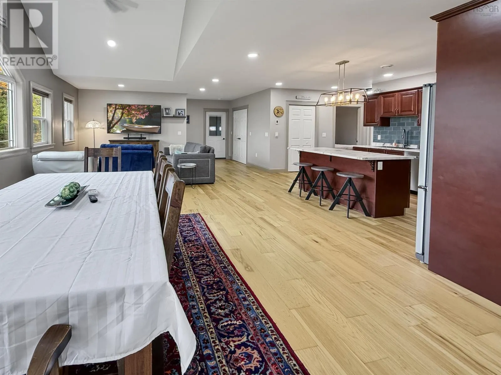 59 Chardonnay Lane