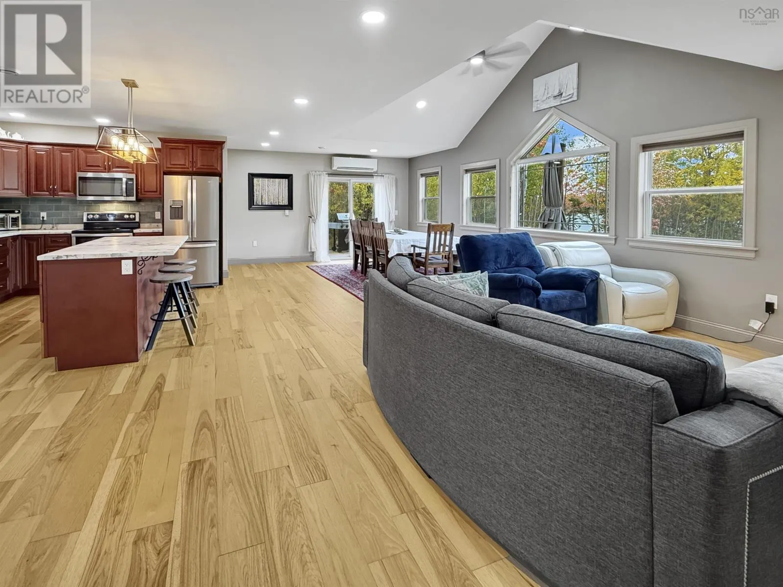 59 Chardonnay Lane