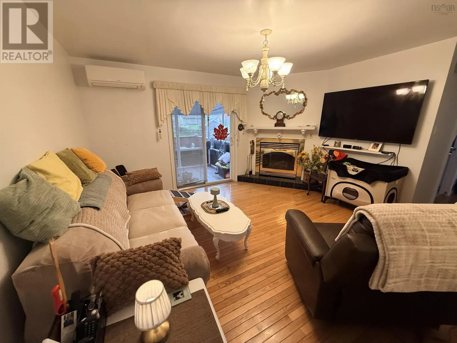 24 Andrews Avenue