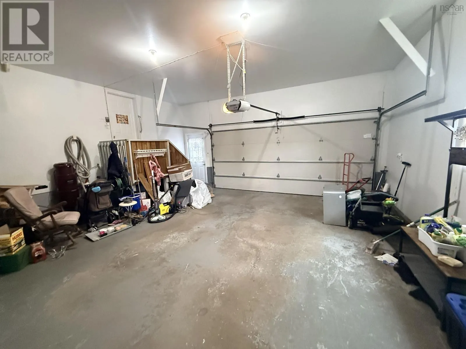24 Andrews Avenue