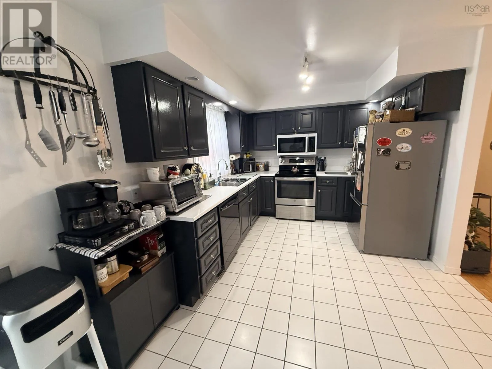 24 Andrews Avenue