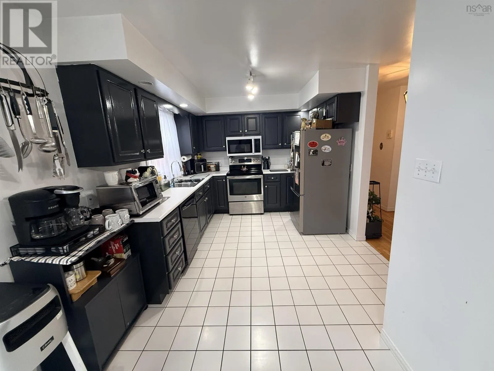 24 Andrews Avenue