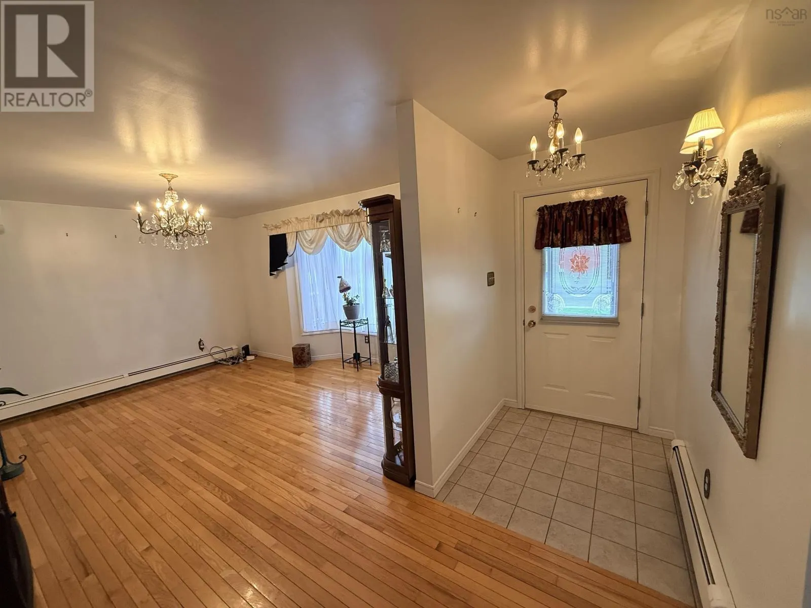 24 Andrews Avenue