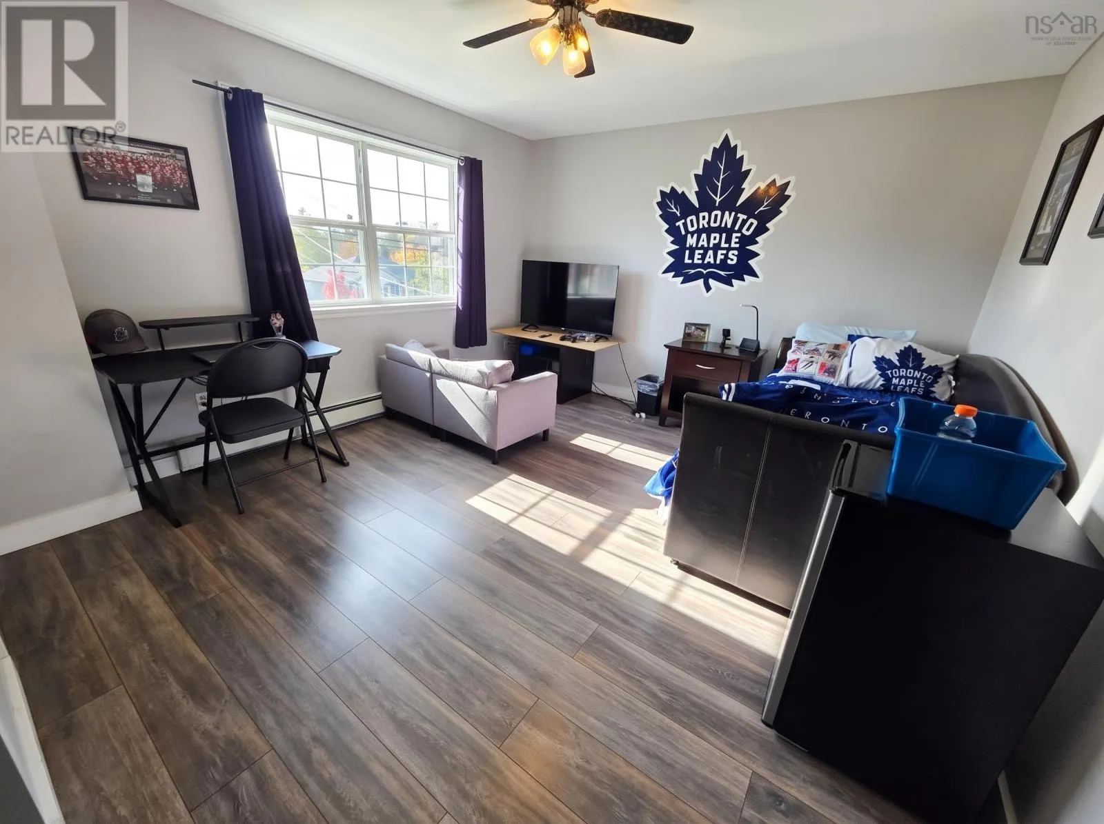 64 ROSSING Drive