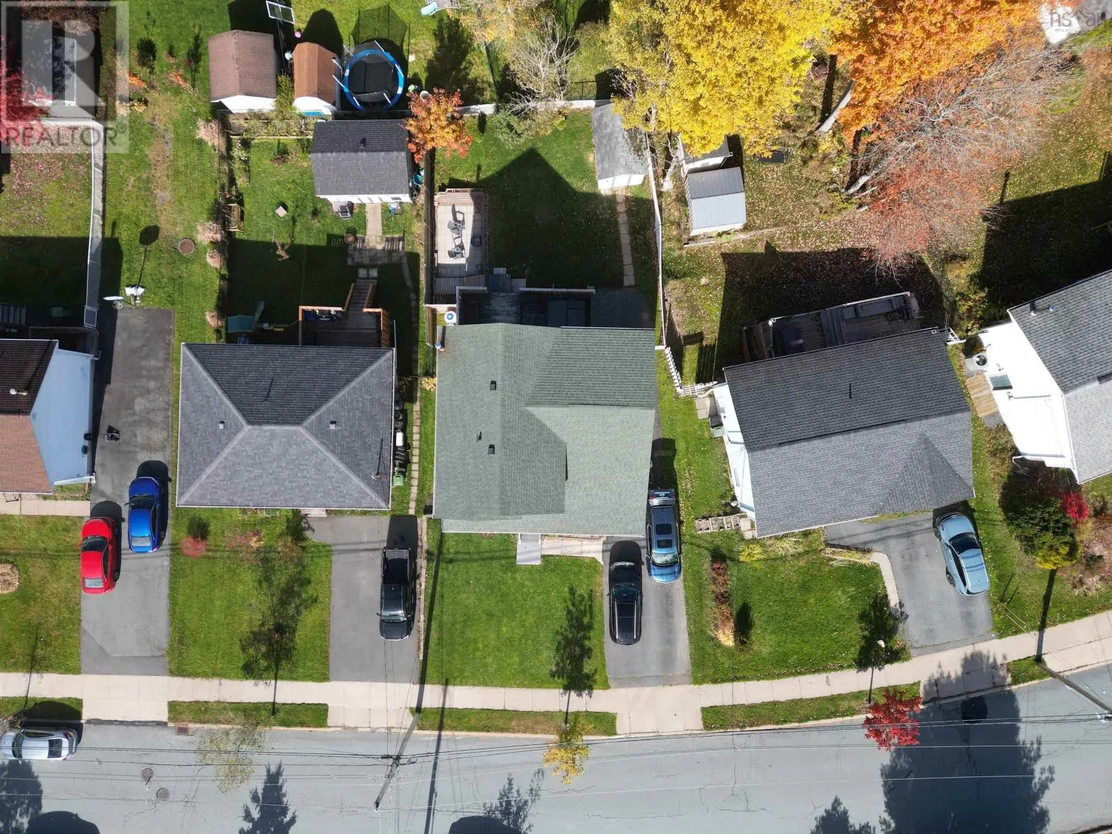 64 ROSSING Drive