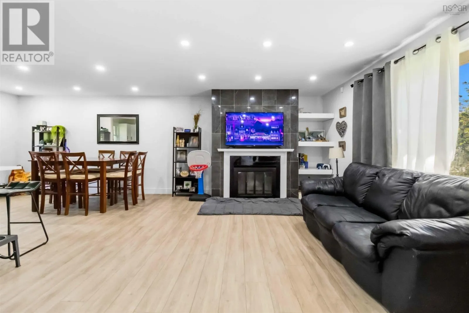 36 Shoreview Drive