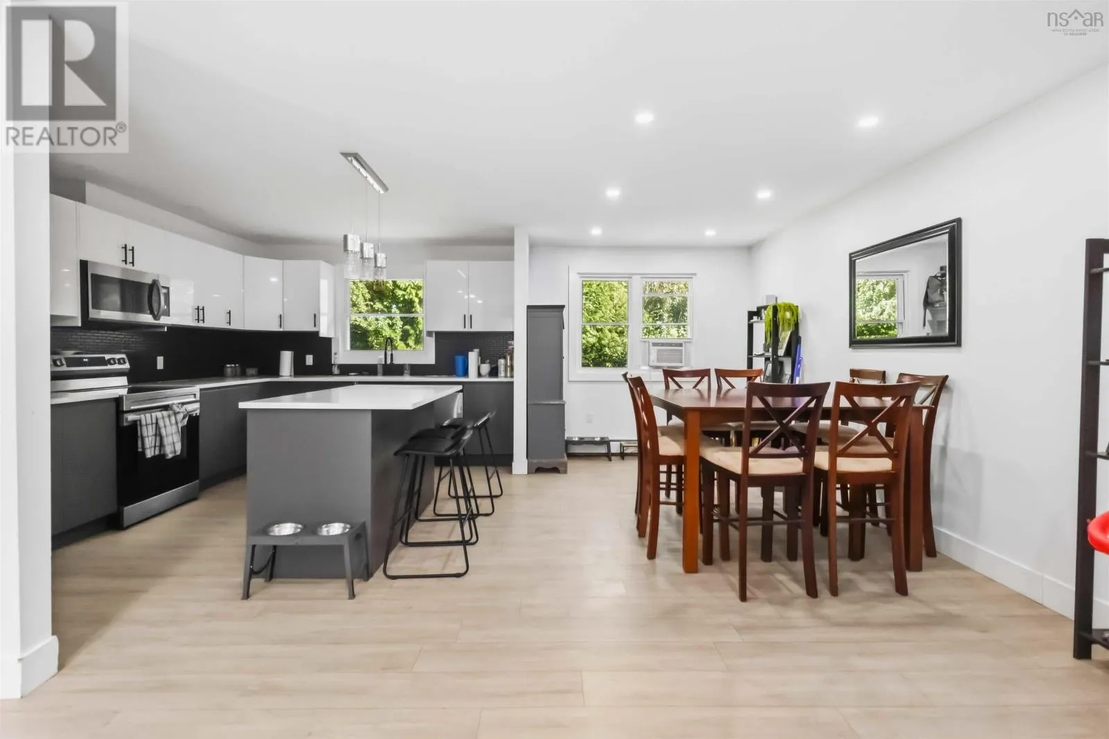36 Shoreview Drive