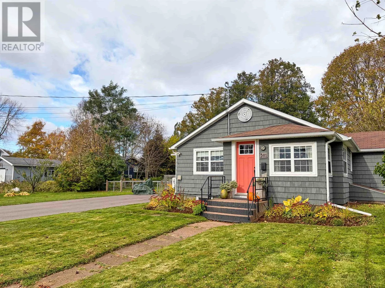 381 Chestnut Avenue