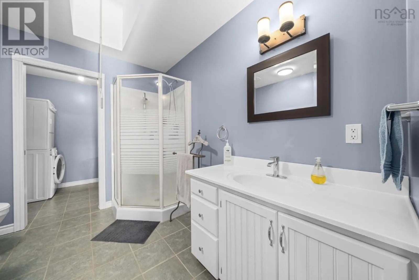 29 Shadar Drive