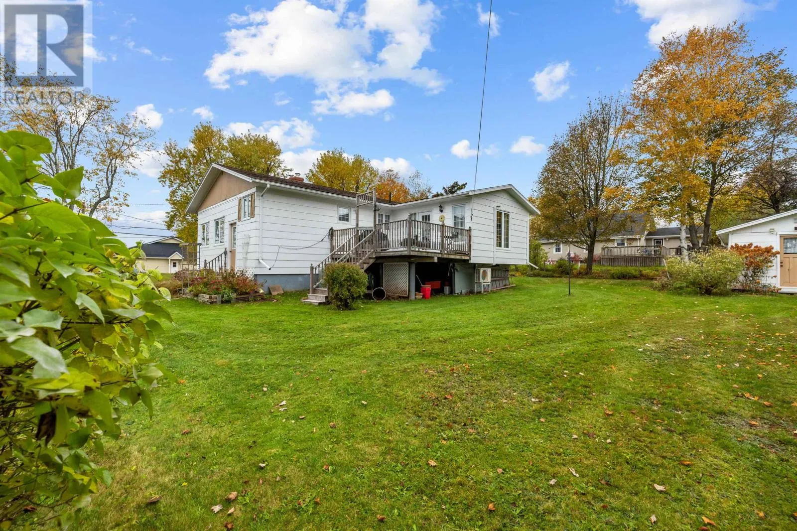 72 MacRae Drive