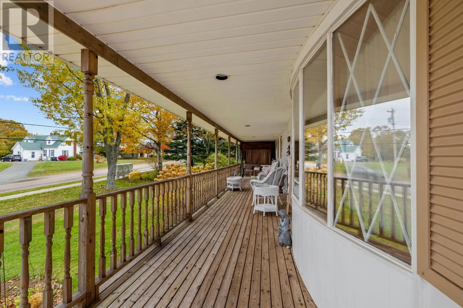 72 MacRae Drive