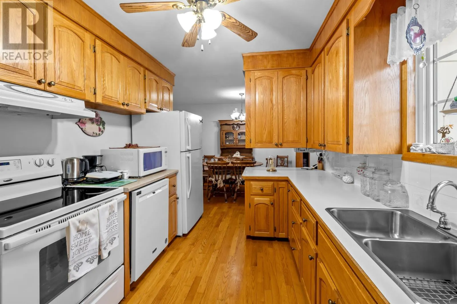 72 MacRae Drive