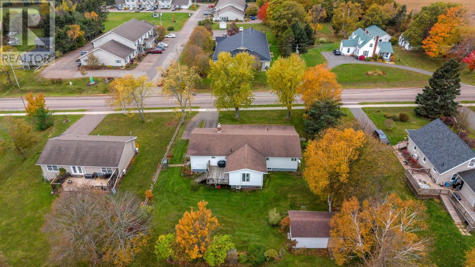 72 MacRae Drive