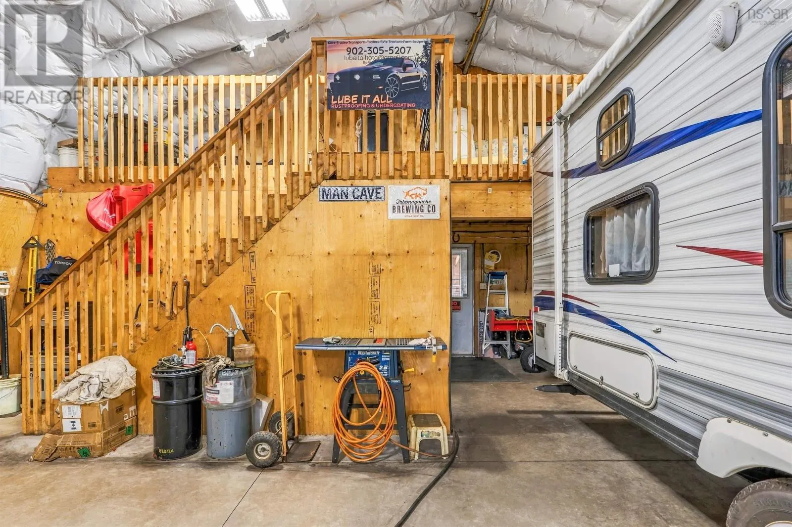 8063 Highway 311