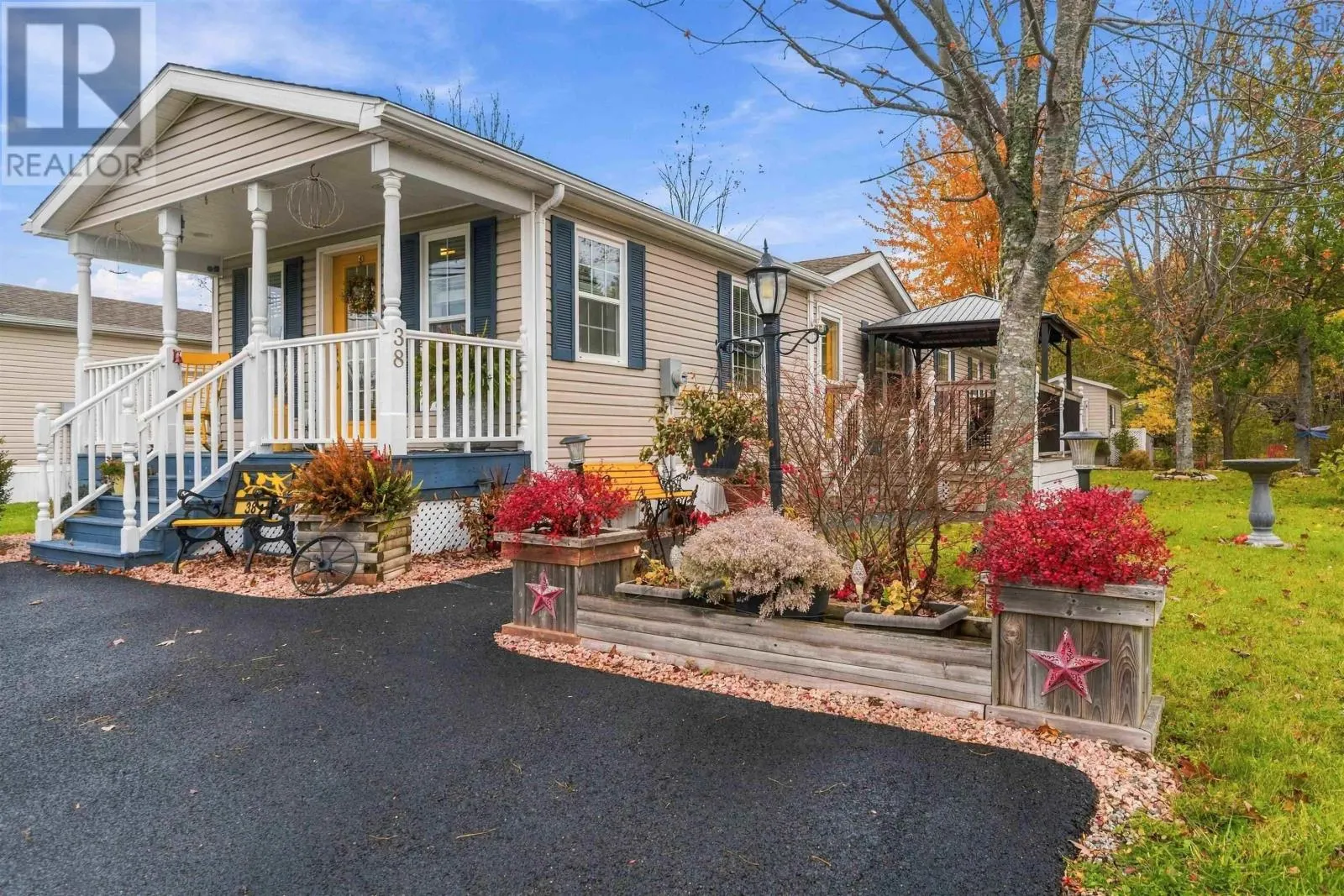 38 Irven Drive