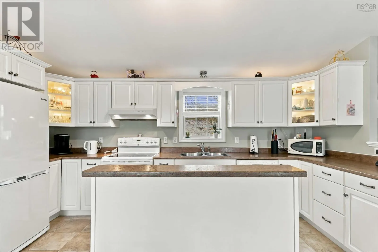 38 Irven Drive