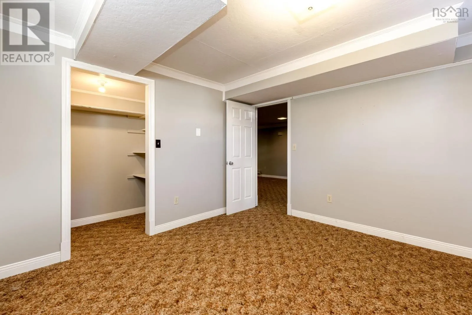 35 35 Cedar Drive