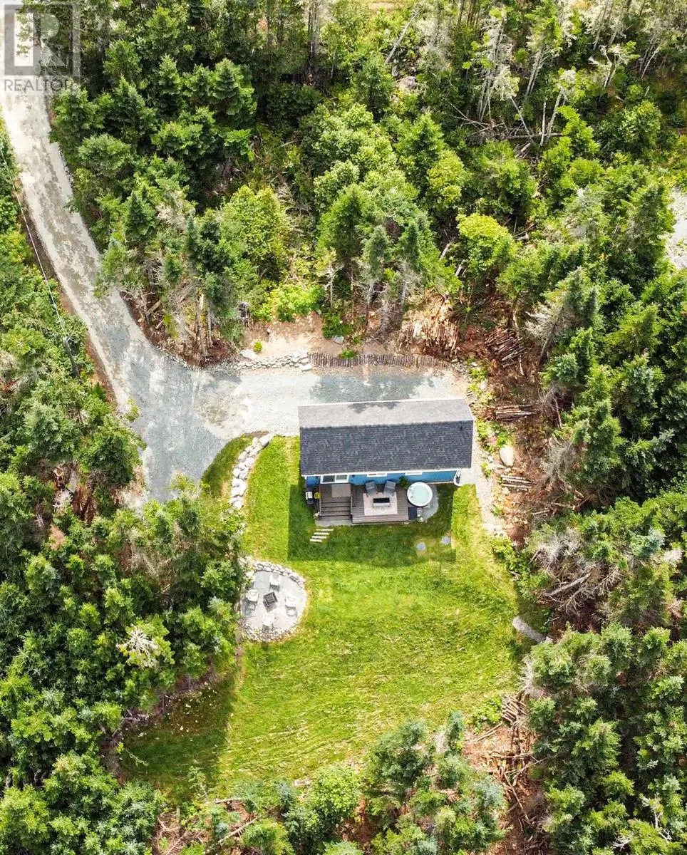 1436 East Petpeswick Road